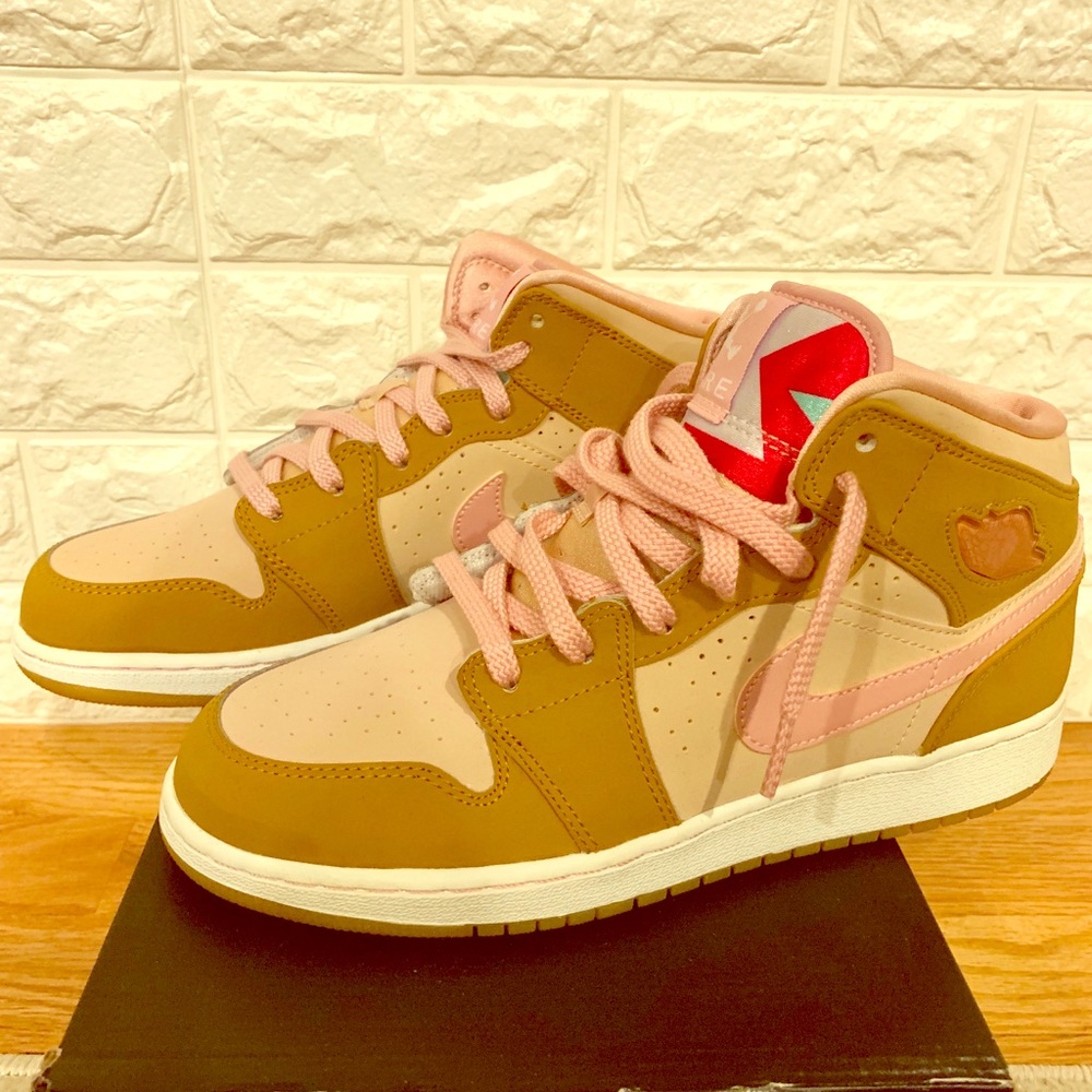 Jordan girls woman’s sneakers